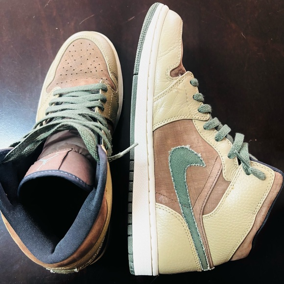 ‼️🪖 2008 RARE Nike Air Jordan 1 Retro 'Armed Forces' Mens 9.5 🪖‼️ - Picture 10 of 16